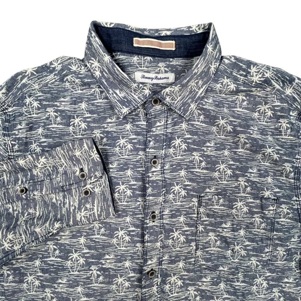 Tommy Bahama Button Up Shirt Men XL Palm Tree All Over Print Long Sleeve Comfort